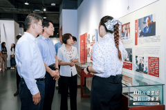 全从题勾当环绕“